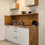 Sloneczne Okno Apartment *